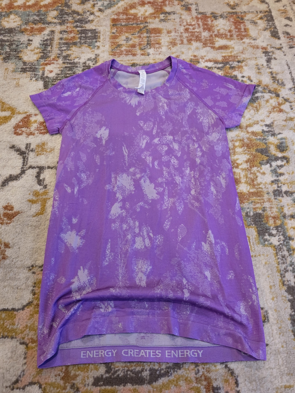 lululemon athletica Lavender Purple Floral Active Tee Size 6 No Flaws